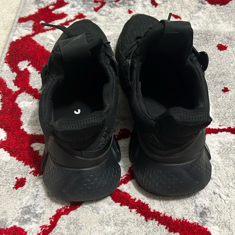 Adidas Black Men’s 11 EUC no stains or tear - Picture 3 of 6
